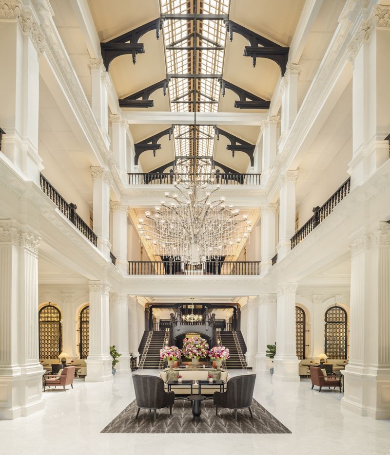Hotel Raffles Grand Lobby