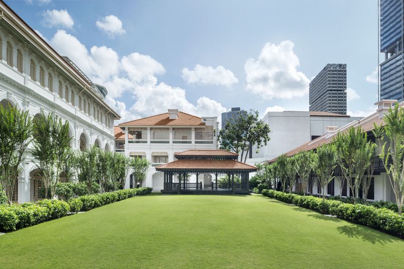 Hotel Raffles Lawn