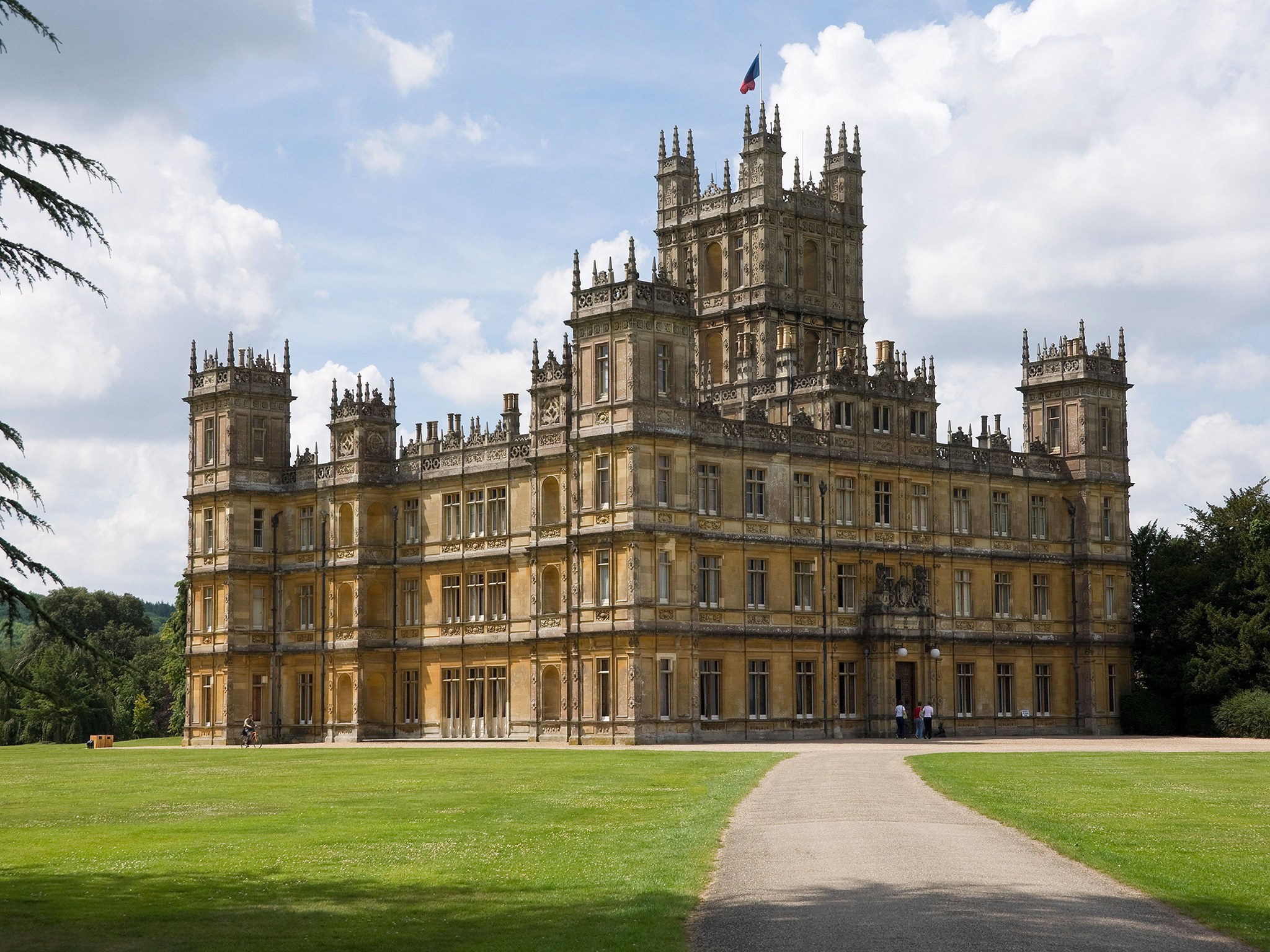 highclere castle