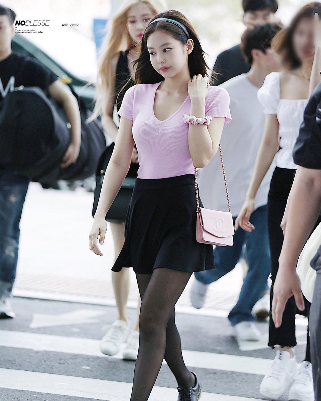 Jennie Blackpink airport fashion