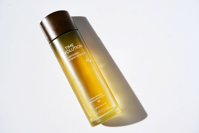 Missha Time Revolution Artemisia Treatment Essence