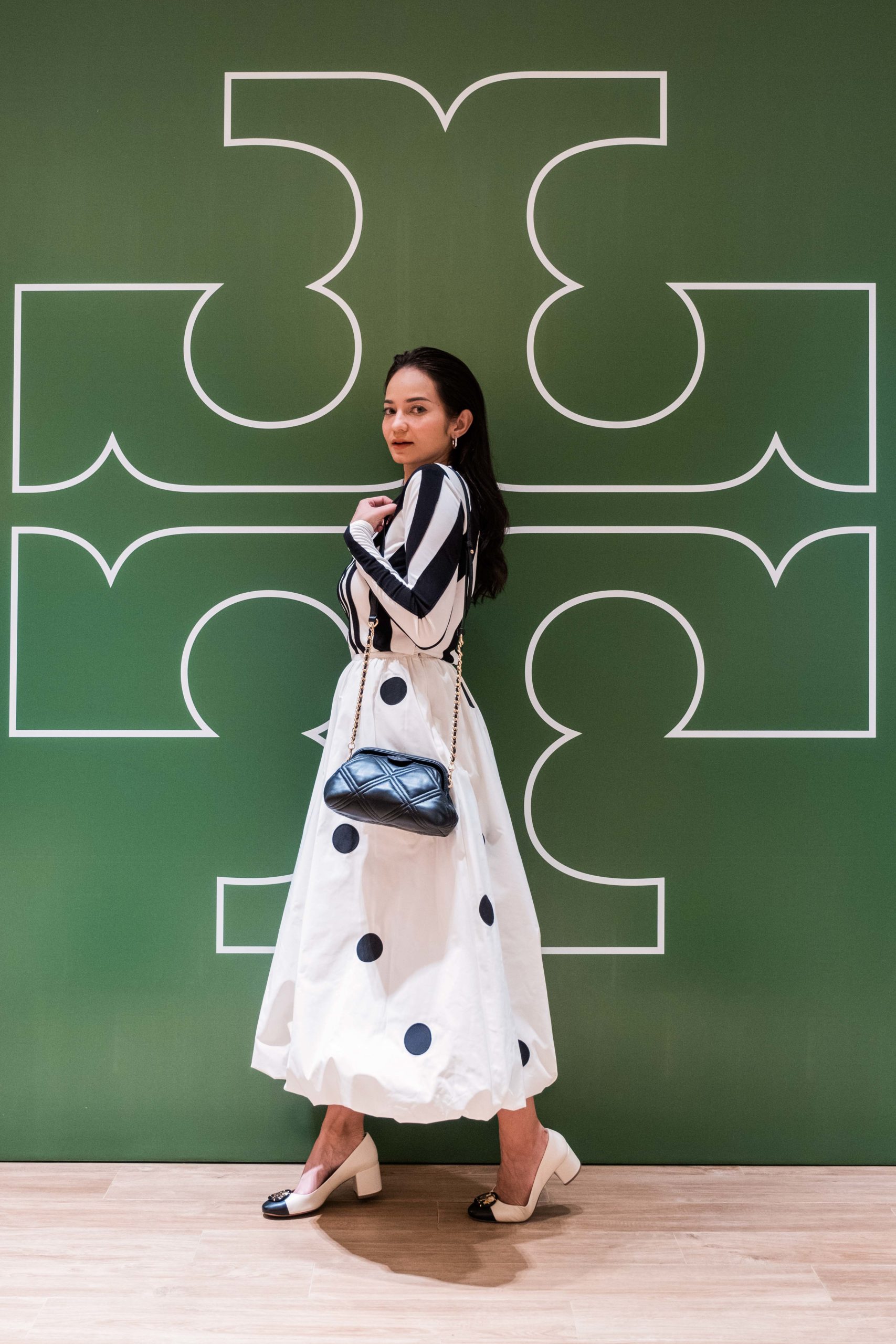 Enzy Storia in Tory Burch