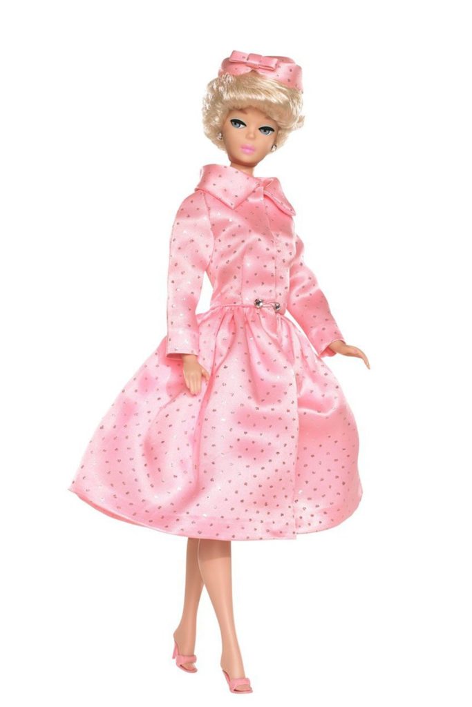 Serba Pink, 10 Inspirasi Outfit Barbie dari Margot Robbie Saat Press Tour